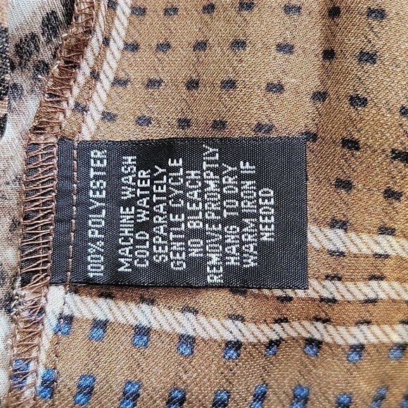 Blouse hi-low hem - Picture 8 of 8